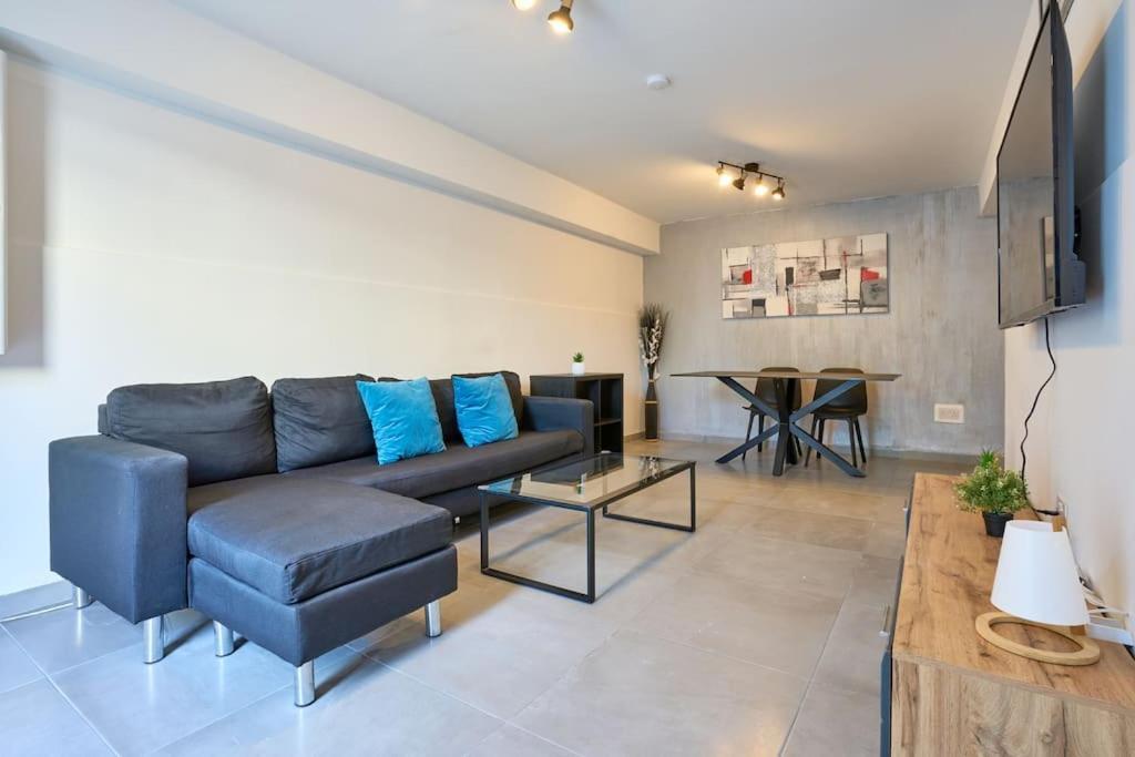 Urban Front - Walking Distance From Paceville And St George Bay Beach Is-Swieqi Eksteriør bilde