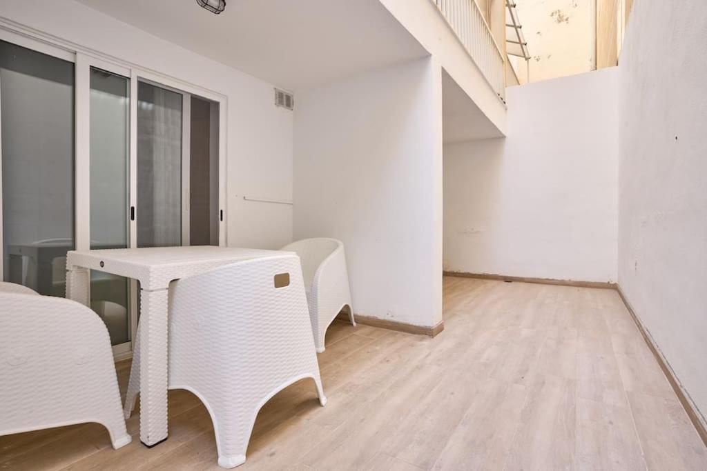 Urban Front - Walking Distance From Paceville And St George Bay Beach Is-Swieqi Eksteriør bilde